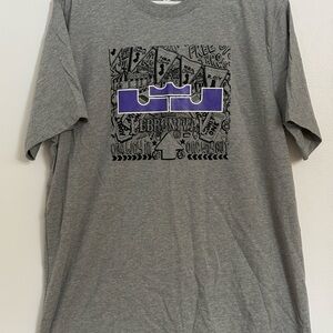 Nike Gray and Purple Short Sleeve Tee